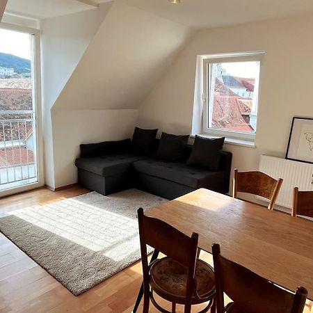Cozy City Center Apartment Graz Exterior photo